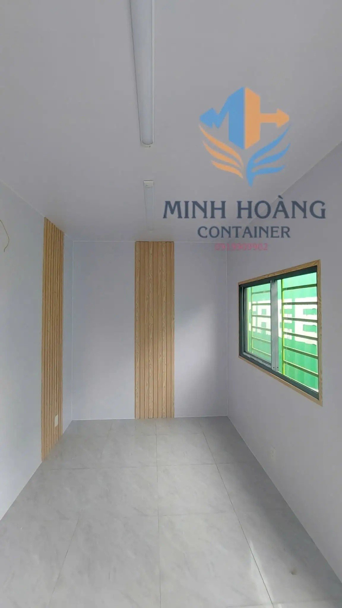Container Nhà Ở 40 Feet Xanh Lá Ốp Gỗ Chia 3 Phòng